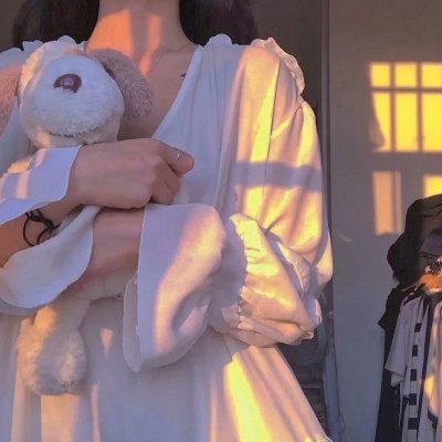 家有蛇仙美貌妻